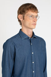Hemd mit französischem Kragen aus dunklem Denim aus reiner gewaschener Baumwolle - Dunklem denim | Giemme BrandsCorporate