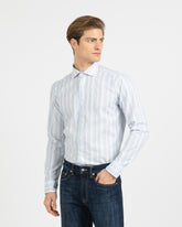 Camicia regular fit con collo francese in mussola di puro cotone a righe sui toni del'azzurro - Azzurro | Giemme BrandsCorporate