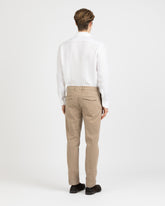 Camicia regular fit con collo francese in puro lino tinto capo bianco - Bianco | Giemme BrandsCorporate