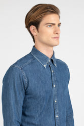 Camicia con collo button down in denim di puro cotone - Denim Chiaro | Giemme BrandsCorporate