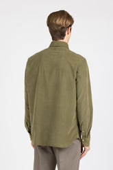Camicia con collo francese in vellutino di cotone elasticizzato tinto capo verde - Verde | Giemme BrandsCorporate