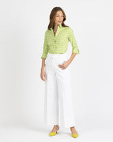 Camicia slim fit con collo aperto in cotone elasticizzato con una stampa sui toni del verde in esclusiva per Caliban - Verde | Giemme BrandsCorporate