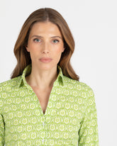 Camicia slim fit con collo aperto in cotone elasticizzato con una stampa sui toni del verde in esclusiva per Caliban - Verde | Giemme BrandsCorporate