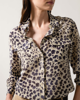 Camicia regular fit in viscosa e seta con esclusiva fantasia leopardata sui toni del marrone - Nocciola | Giemme BrandsCorporate