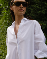 Abito regular fit con fusciacca in vita realizzato in puro cotone bianco con ricamo in San Gallo - Bianco | Giemme BrandsCorporate