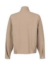 Bomber regular fit con tasche a filetto e collo a due bottoni in seersucker di cotone elasticizzato beige - Beige | Giemme BrandsCorporate