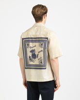 Camicia a mezza manica comfort fit con collo bowling in puro cotone con esclusiva stampa retrò sui toni del blu - Beige | Giemme BrandsCorporate