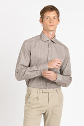 Camicia con collo francese in cotone elasticizzato a spina di pesce marrone - Collezione UOMO | Giemme BrandsCorporate