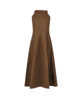 Abito slim fit smanicato con scollo americano in popeline di cotone in esclusiva colorazione marrone - Abiti | Giemme BrandsCorporate