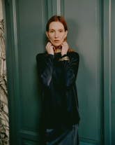 Regular fit top in garment dyed black stretch silk - Woman collection | Giemme BrandsCorporate