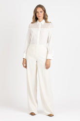 Camicia sartoriale in seta elasticizzata bianca con accessori in metallo - Donna | Giemme BrandsCorporate