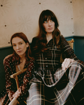 Abito midi regular fit con collo coreana in pura seta con esclusiva stampa a quadri marroni - Caliban donna | Giemme BrandsCorporate